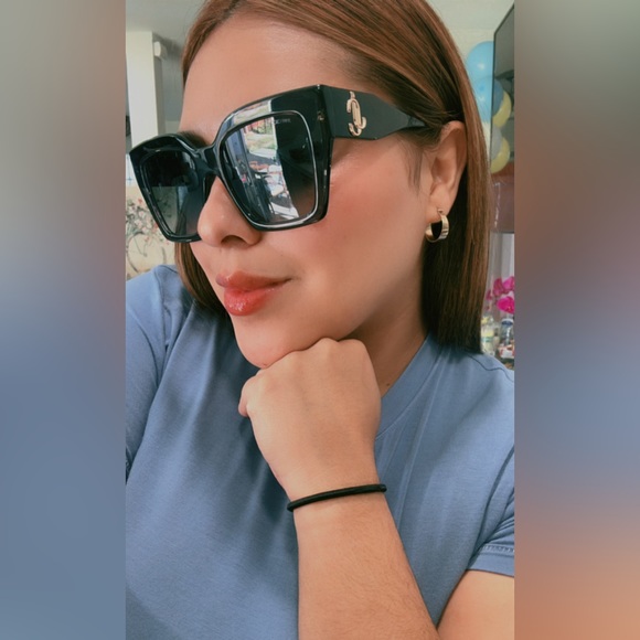 SOLD❤️✨JIMMY CHOOSE Eleni glittery sunglasses 🖤 - Picture 16 of 16